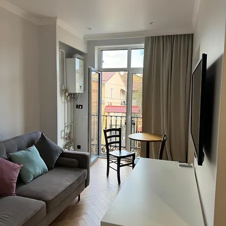 Malenkaja Italy S Terrasoi Na Krushe アパート