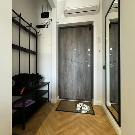 アパート Malenkaja Italy S Terrasoi Na Krushe *
