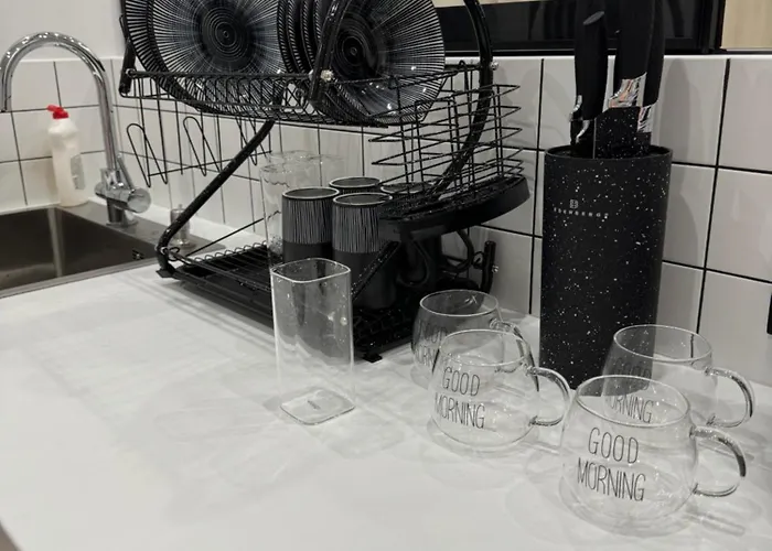 Malenkaja Italy S Terrasoi Na Krushe