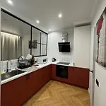 Daire Malenkaja Italy S Terrasoi Na Krushe