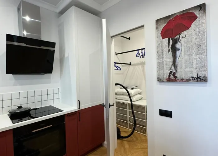 Malenkaja Italy S Terrasoi Na Krushe Odesa