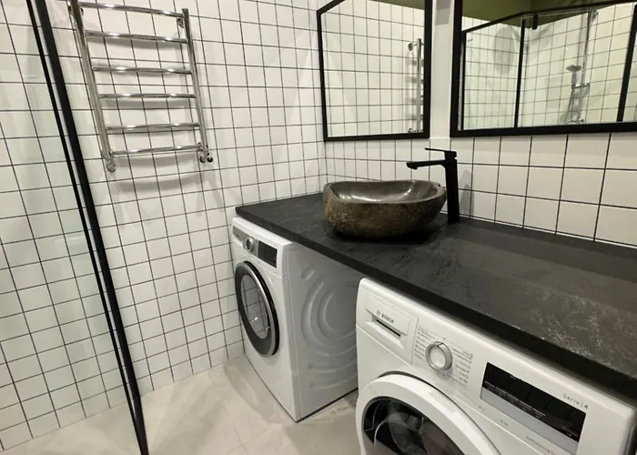 Malenkaja Italy S Terrasoi Na Krushe * Odessza