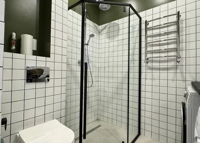 Malenkaja Italy S Terrasoi Na Krushe Apartman