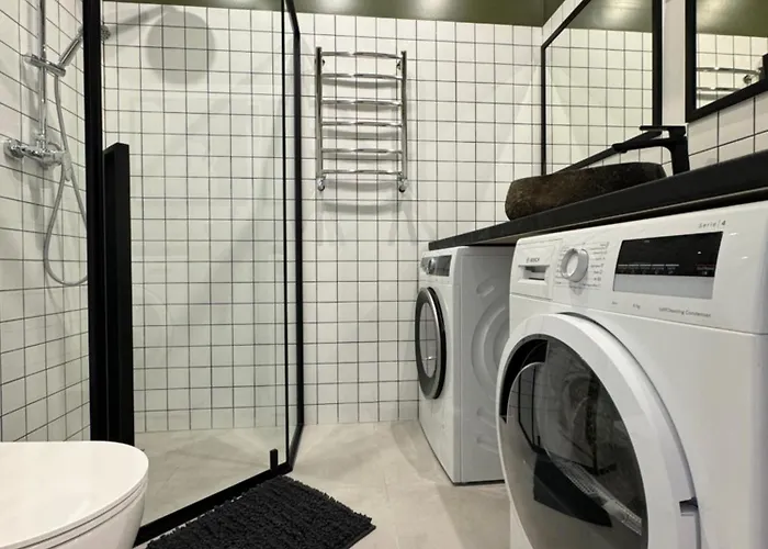 Malenkaja Italy S Terrasoi Na Krushe Apartman Odessza